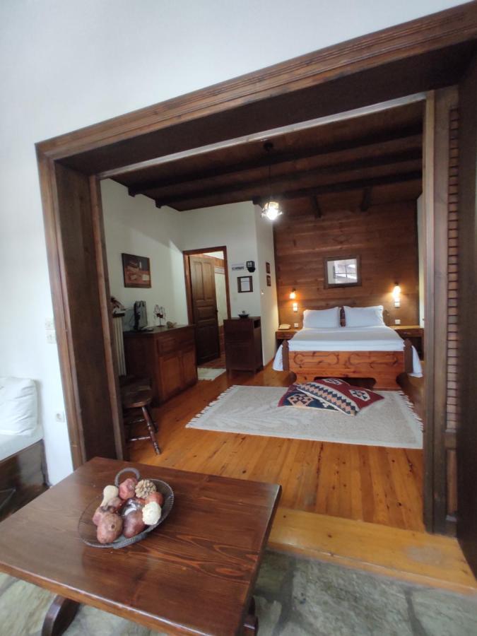 Hotel Xenonas Brizi à Eláti Extérieur photo