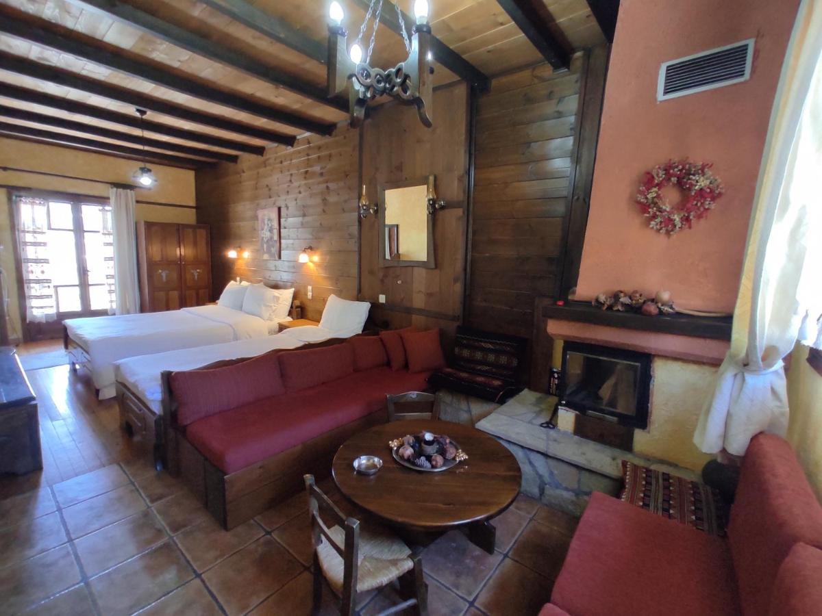 Hotel Xenonas Brizi à Eláti Extérieur photo