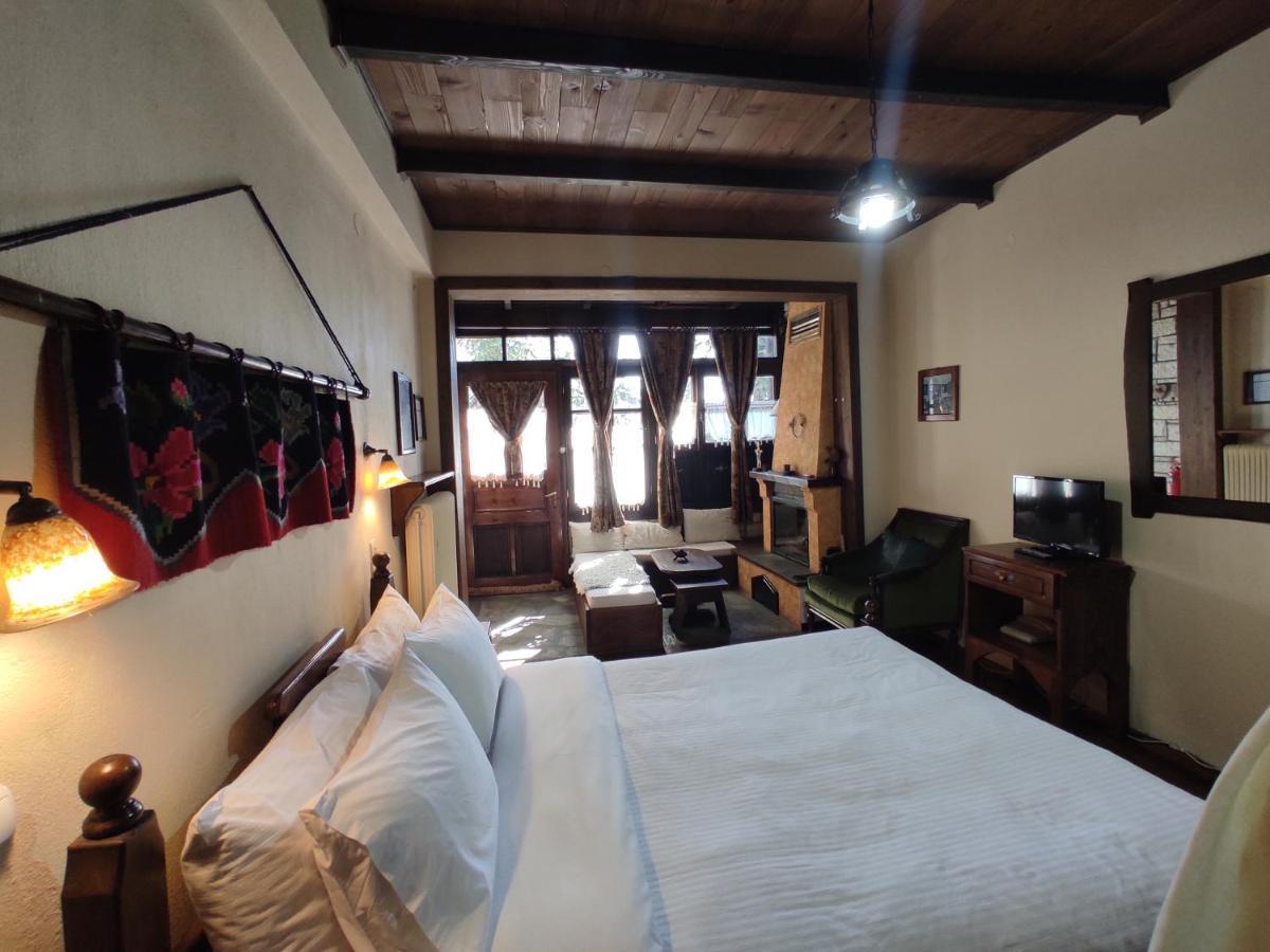 Hotel Xenonas Brizi à Eláti Extérieur photo